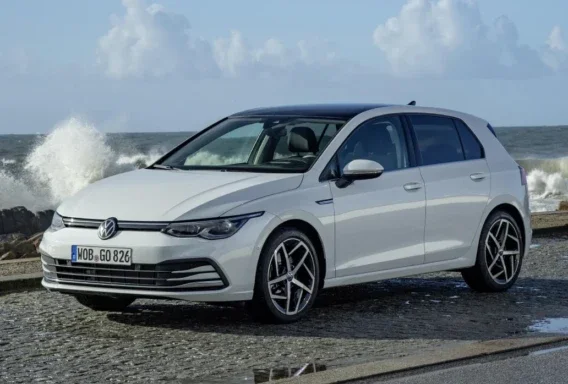 Volkswagen Golf (Механіка, 1.4 л, 5 місць)