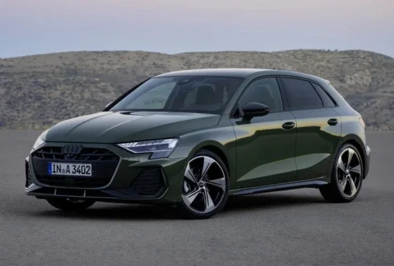 Audi A3 (Механіка, 1.5 л, 5 місць)