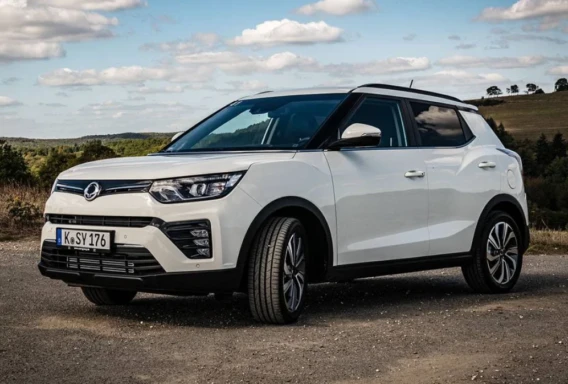 KGM Tivoli (Автомат, 1.5 л, 5 місць)