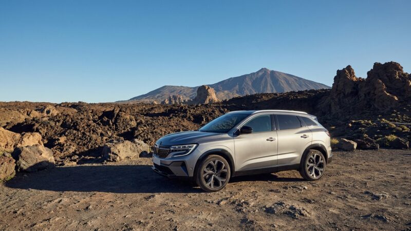 Тест-драйв Renault Austral на Тенеріфе